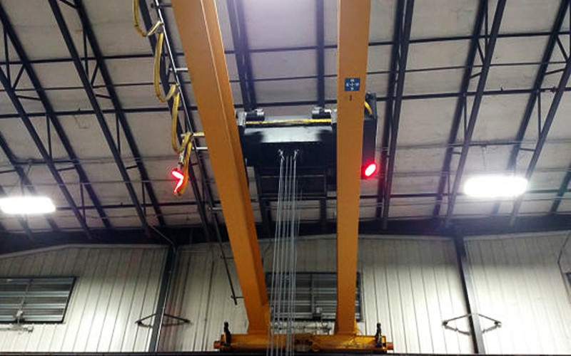 Overhead Crane Safety Spotlight